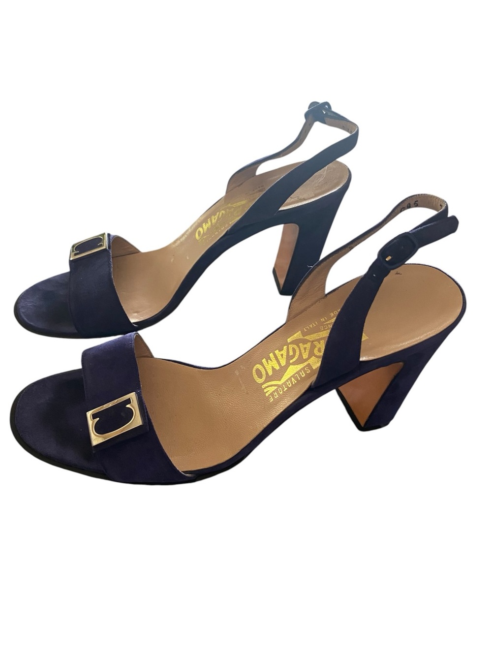 Vintage y2k Salvatore Ferragamo Blue Suede Slingback Block Heels Silver Buckle - Picture 16 of 16
